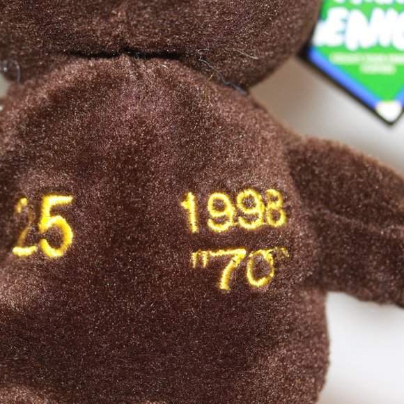 Salvino's Bamm Beano's 9" Mark McGuire #25 Baseball Bear 1998 in Plastic Cube - Picture 2 of 4